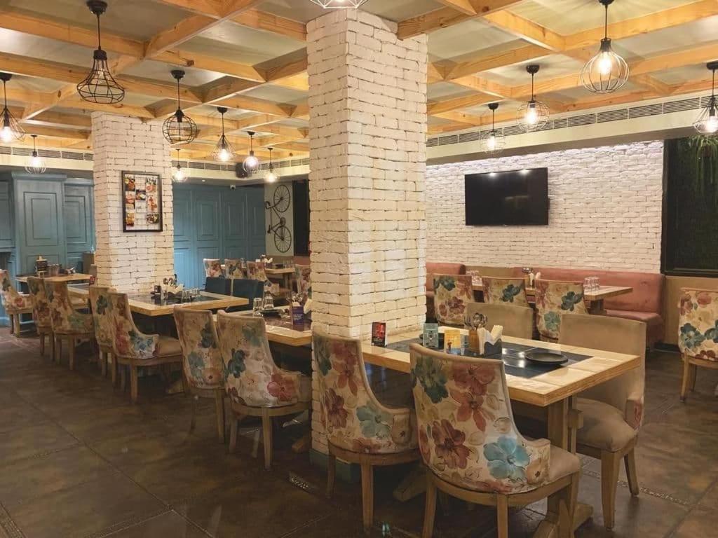 Hotel Punjab Palace Raipur  Luaran gambar